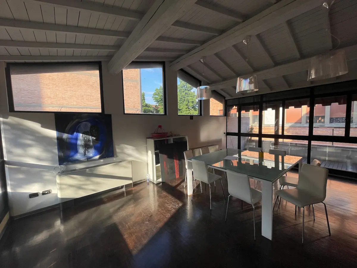 Sala riunioni Studio Legale Bonazza – Via Gaetano Previati 25, Ferrara